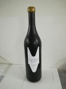 Обемна бутилка вино от стиропор